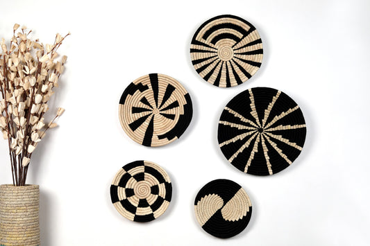 Reviving Indian Handicrafts - Handwoven Products That Beautify Your House