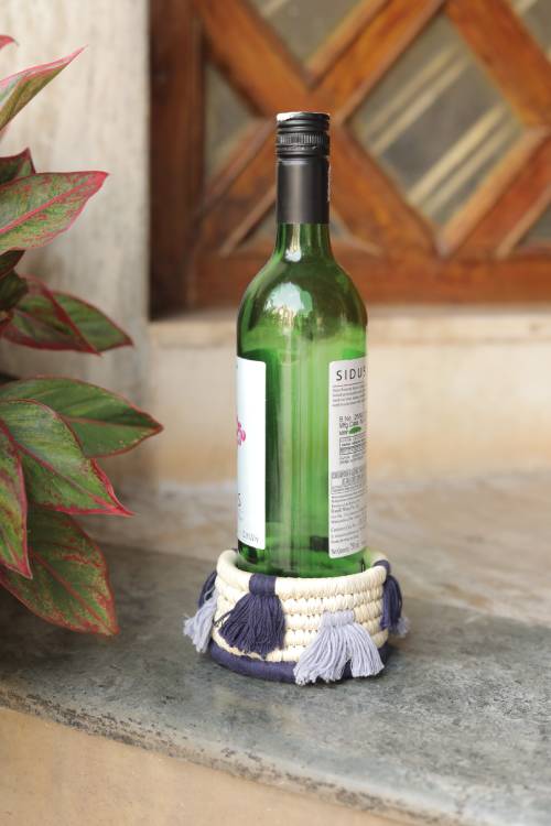 Handwoven Fringe And Sip Wine Coaster and Holder From KalaGhar