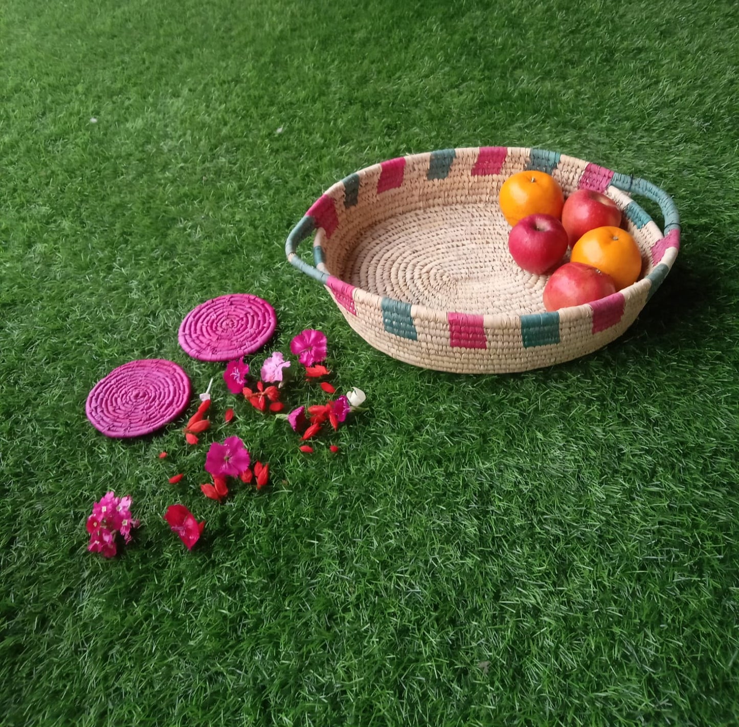 Patterned Handwoven Fruit and Bread Basket |