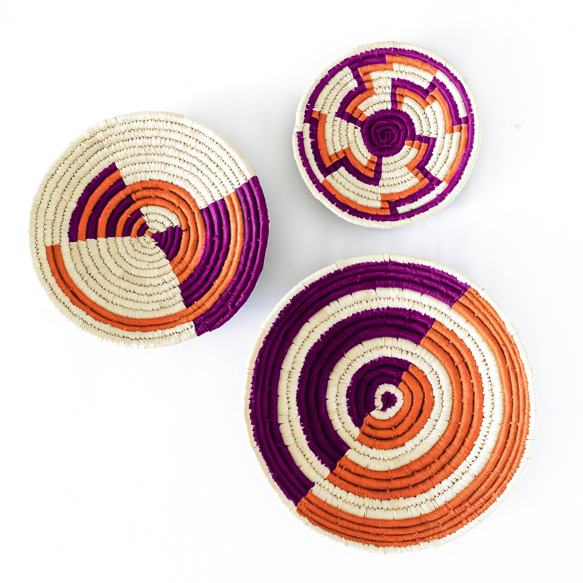 sabai-grass-wall-baskets-decorative-home-decor